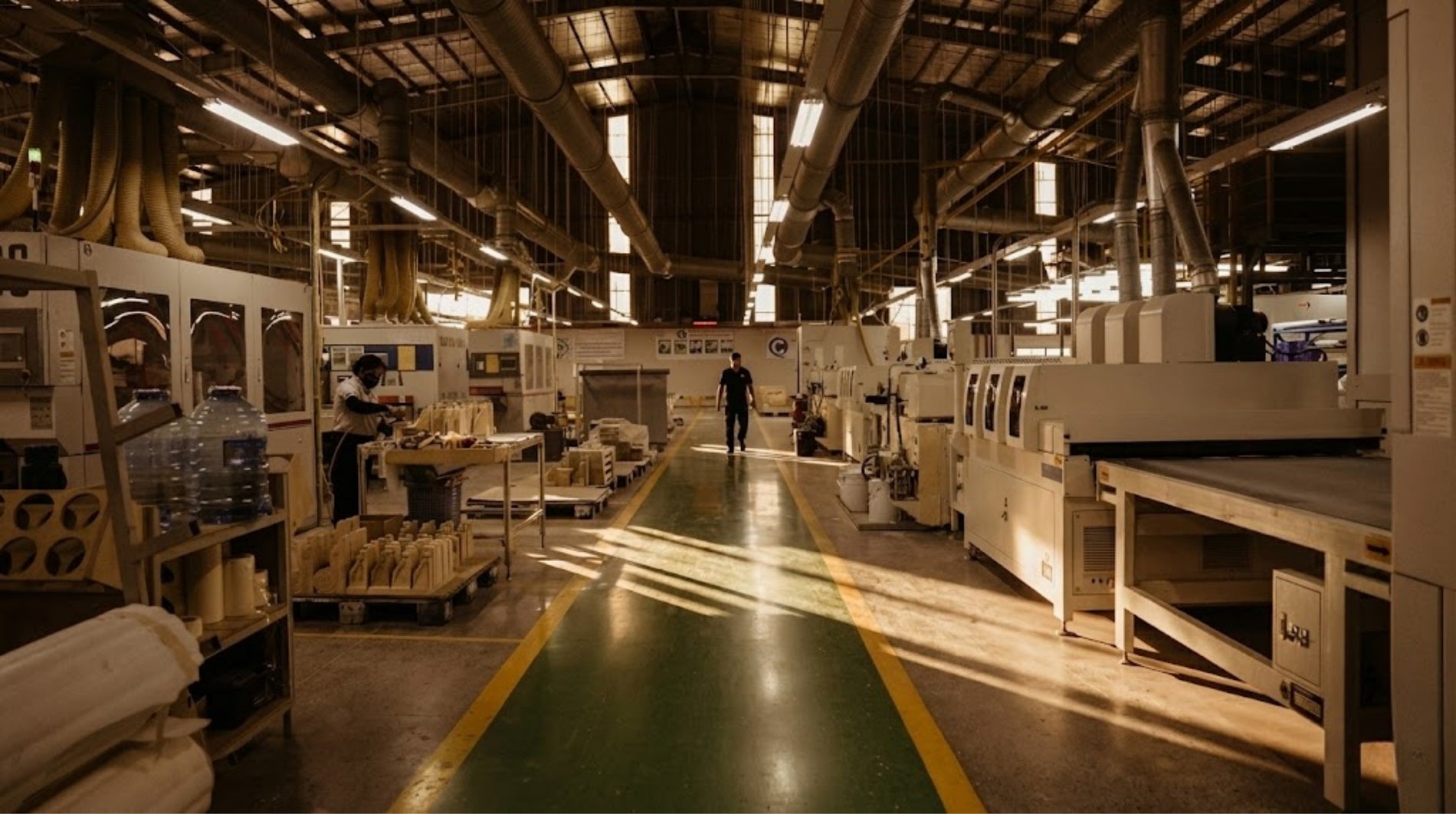 Maximizing Your Margins: Why Smart Cabinet Makers Are Rethinking Their Hardware Sourcing
